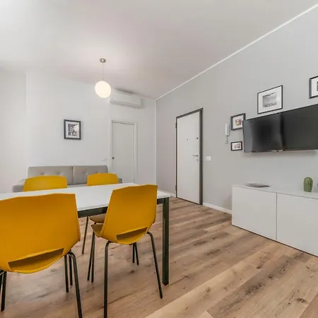Casa Da Mirabello アパート ミラノ