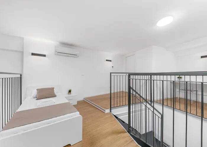 Casa Da Mirabello * Milánó